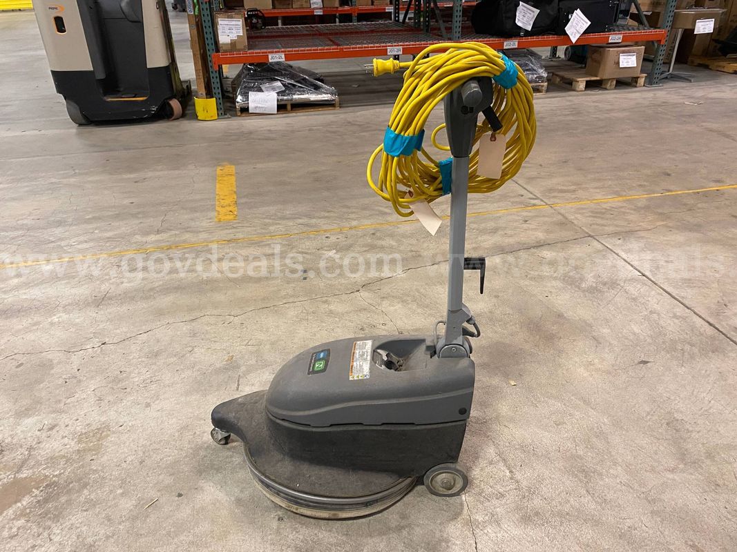 Tennant BR-2000-DC Burnisher Machine (ID #46123) (H03-1L) (26-1334-2) 35122