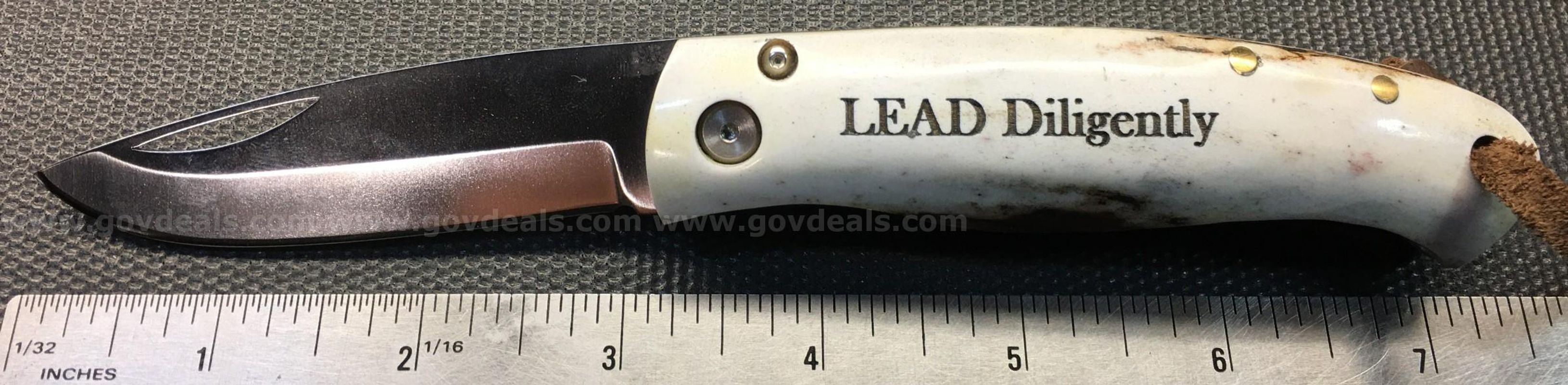 Silver Stag Handcrafted Folding Knife (ID# 46347) (D-Case) (TSA) (NO UPC)