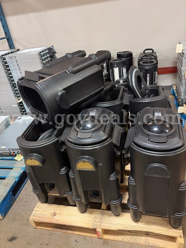 Lot of 7 Insulated Beverage Dispensers