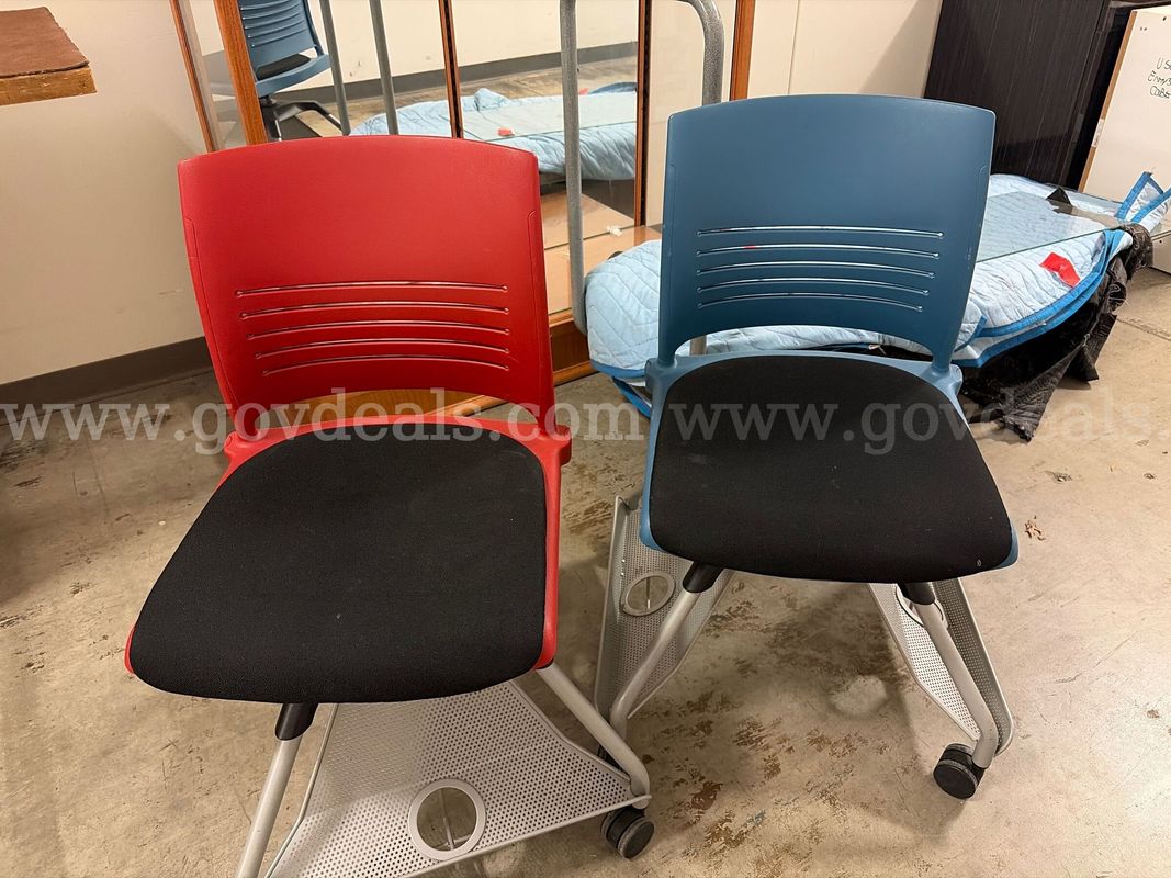 Lot of 2 KI Strive Swivel Task Chairs with Accessory Rack