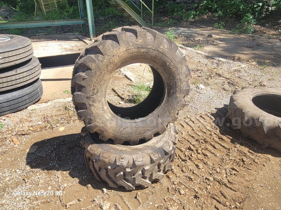 Firestone Backhoe Tires