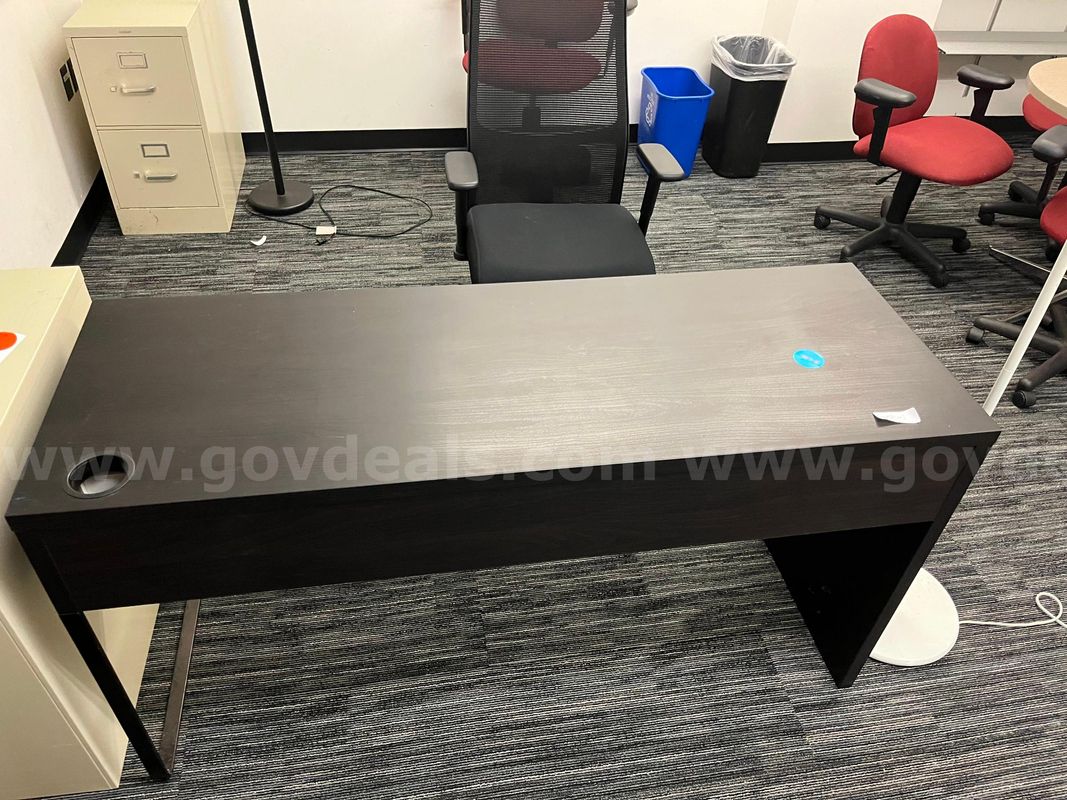 Black modern desk