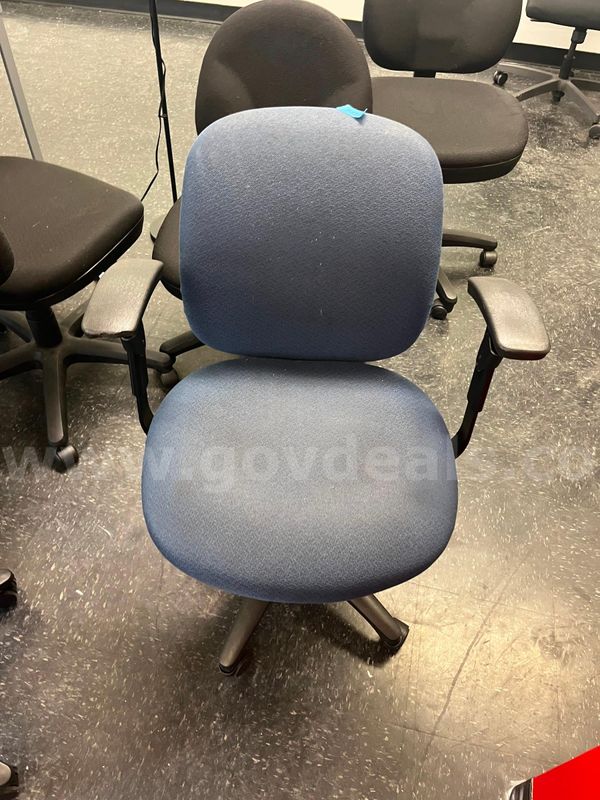 Blue Cushioned Rolling Chair