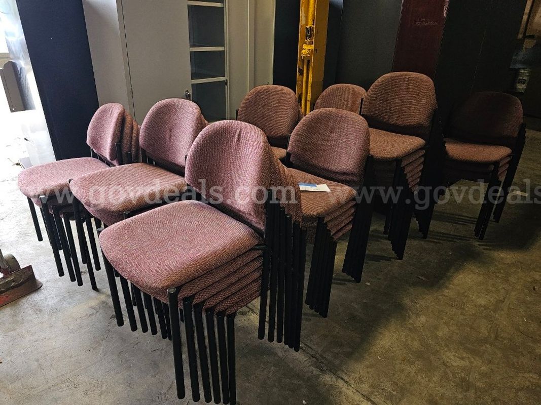 (Approx 40+) cloth chairs - mostly red cloth guest chairs