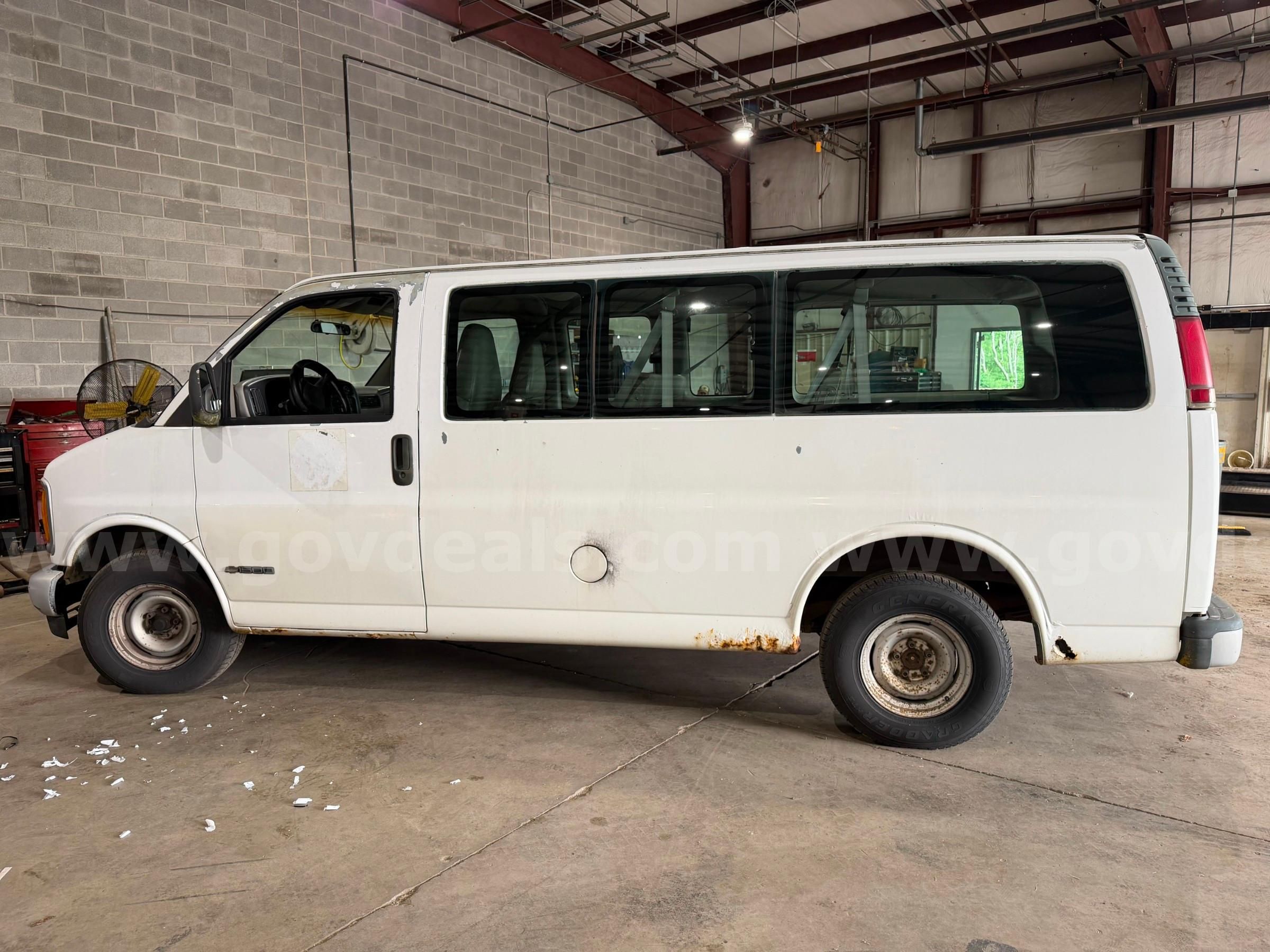 1999 Chevrolet Express 1500